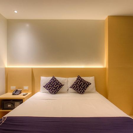 Capital O 827 Speciale Hotel 로사리오 외부 사진