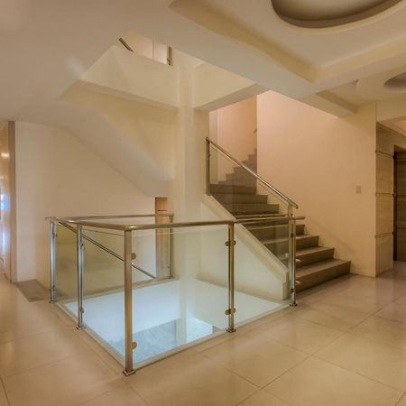 Capital O 827 Speciale Hotel 로사리오 외부 사진