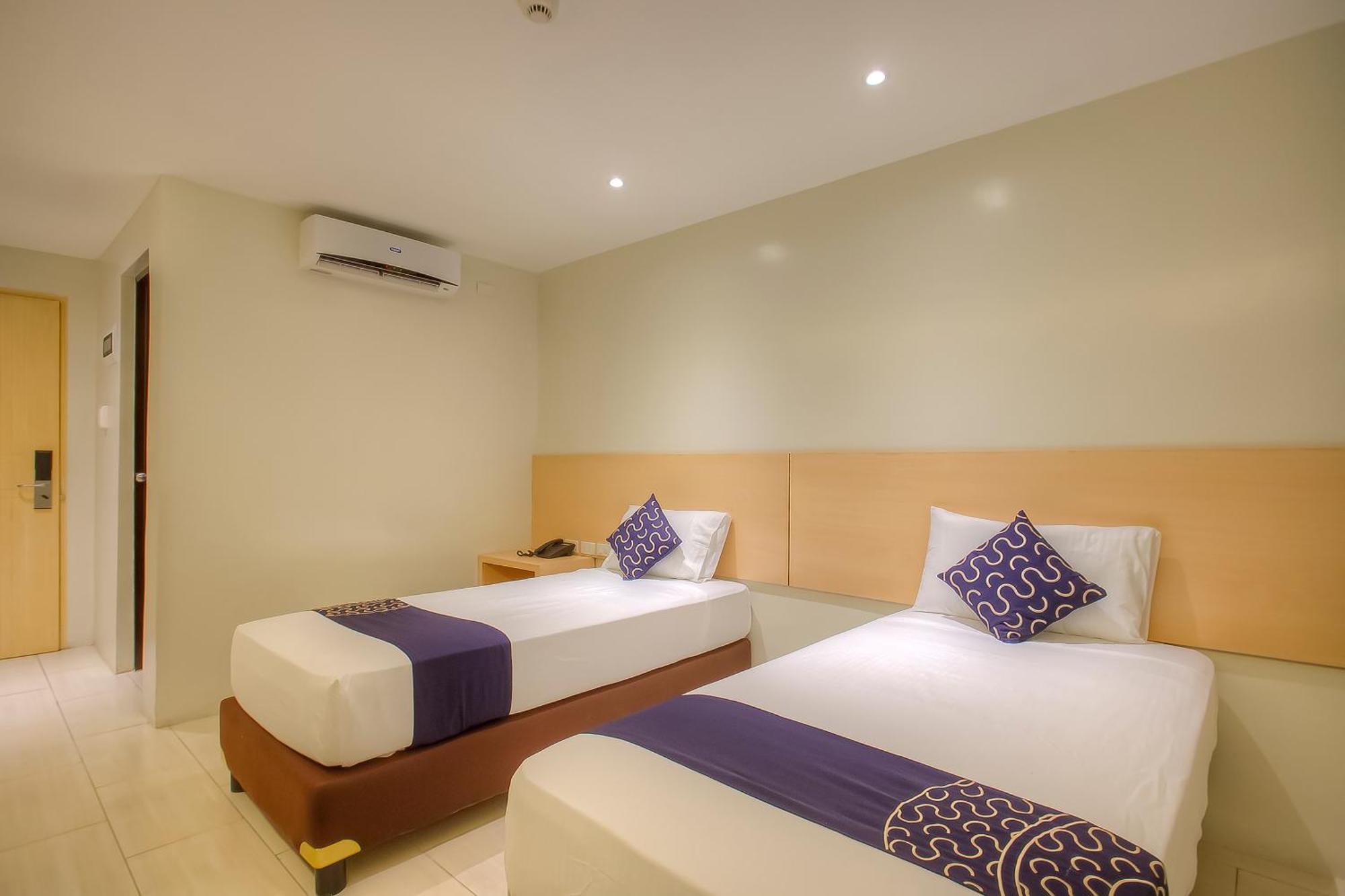 Capital O 827 Speciale Hotel 로사리오 외부 사진