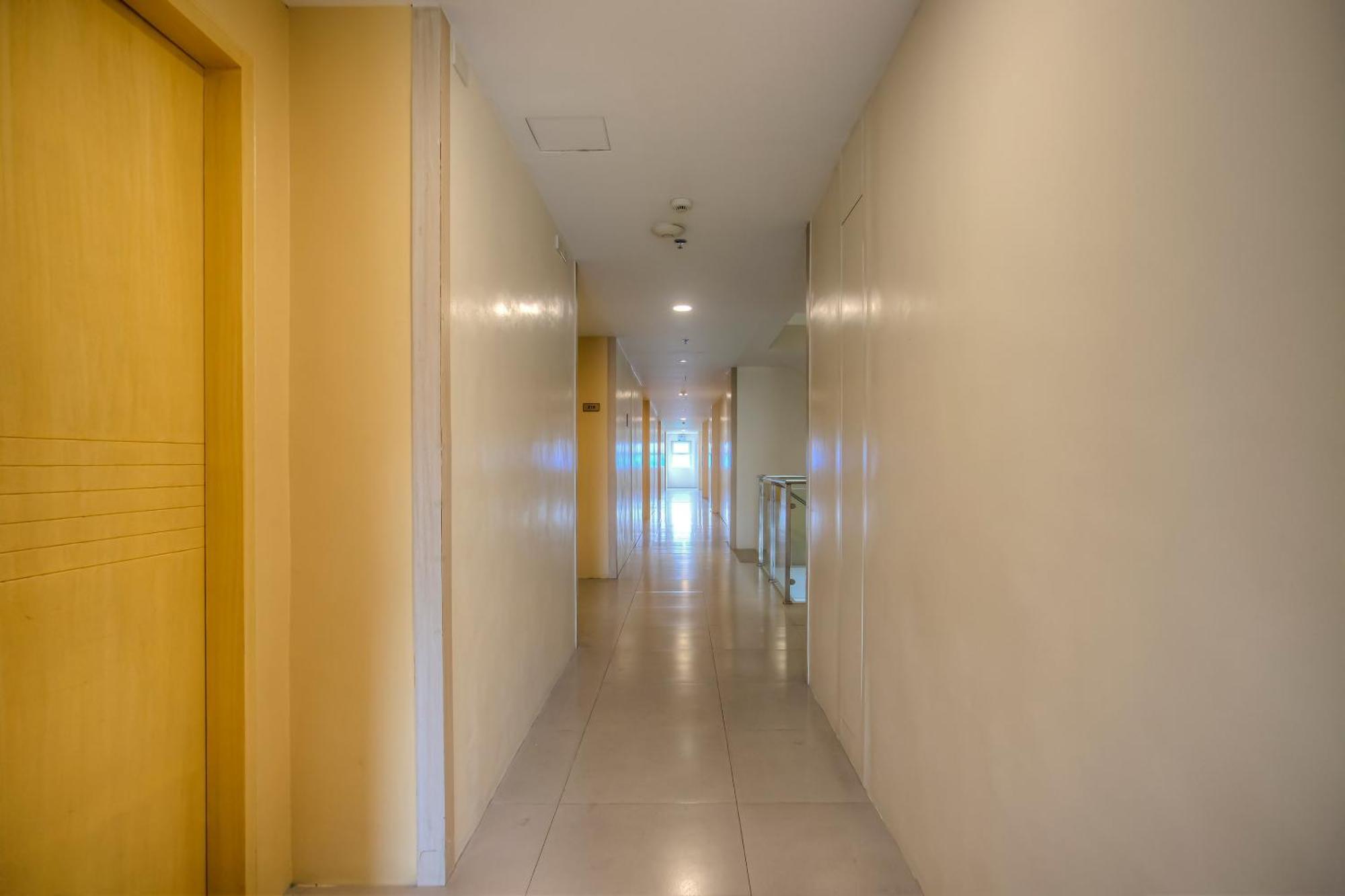Capital O 827 Speciale Hotel 로사리오 외부 사진
