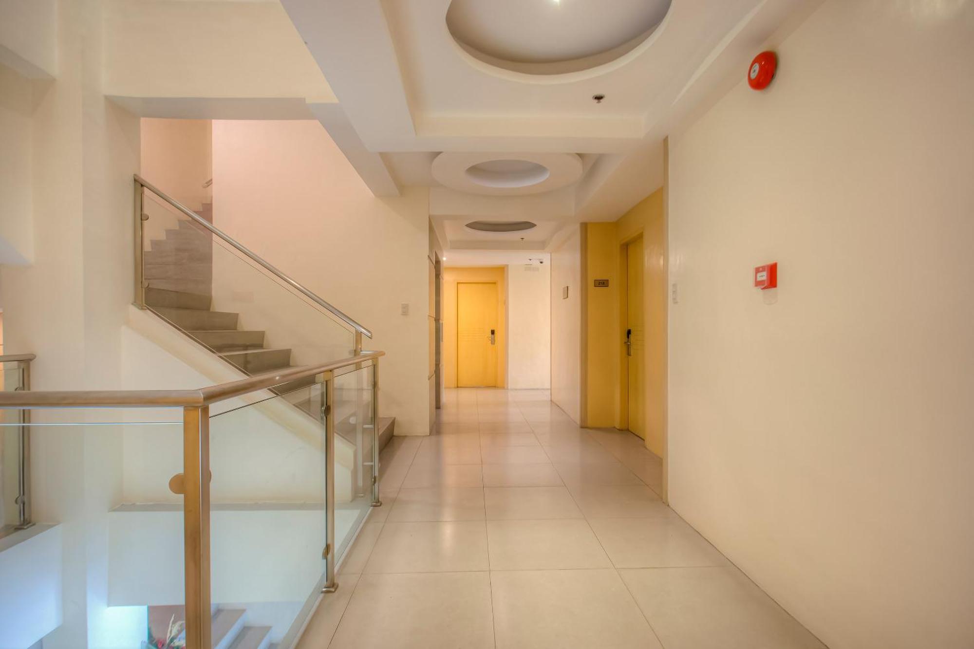 Capital O 827 Speciale Hotel 로사리오 외부 사진
