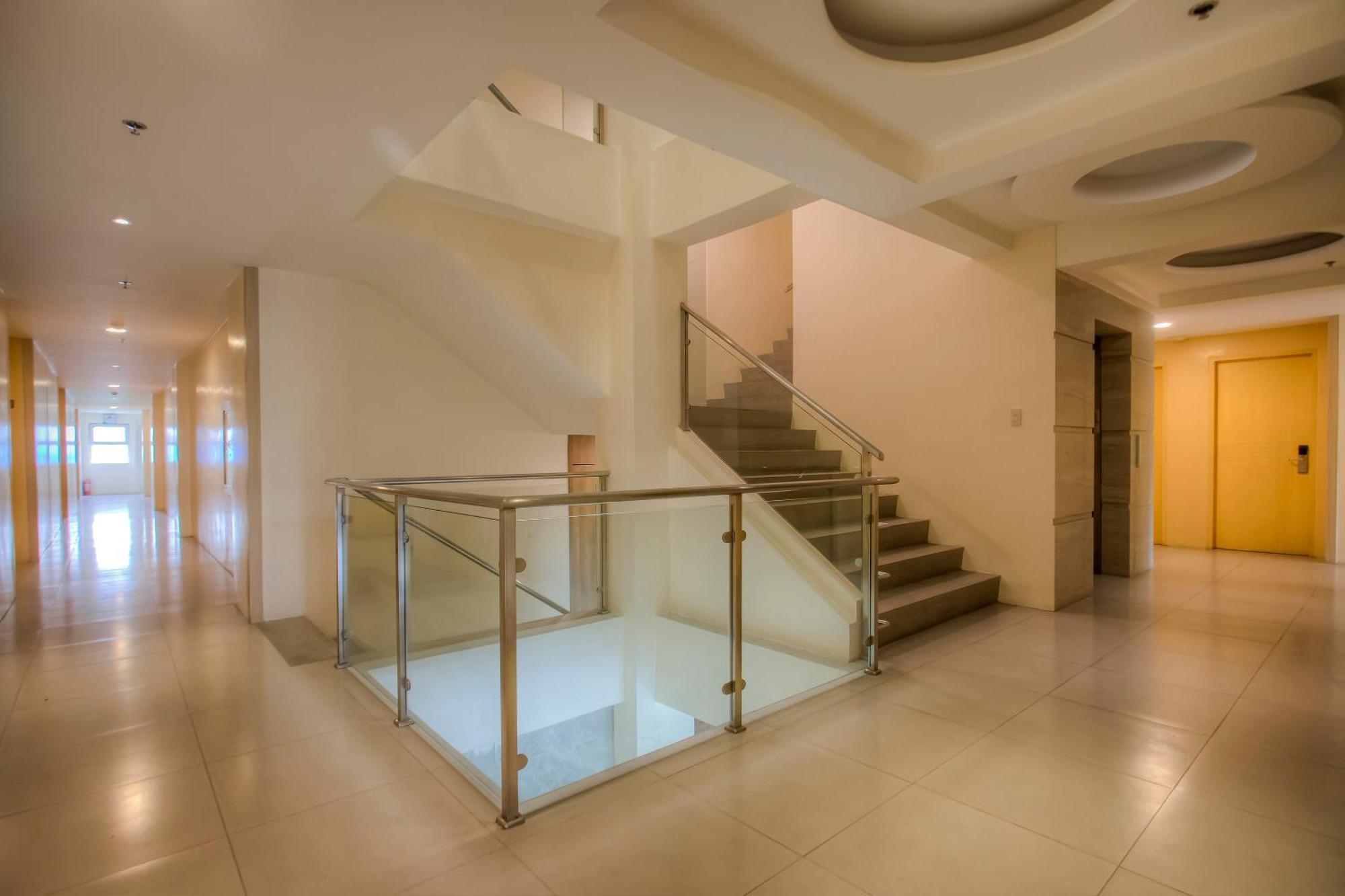 Capital O 827 Speciale Hotel 로사리오 외부 사진