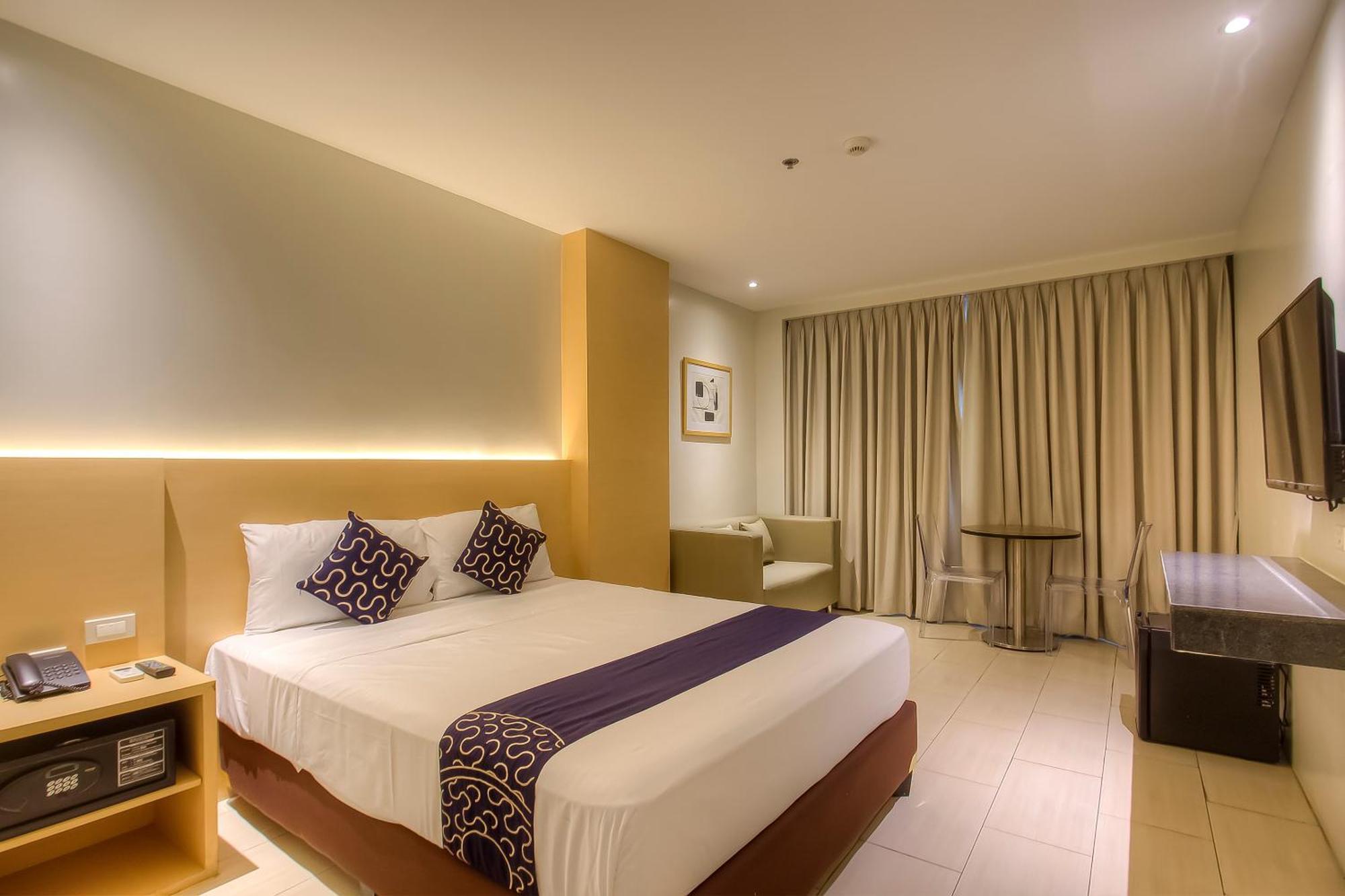 Capital O 827 Speciale Hotel 로사리오 외부 사진